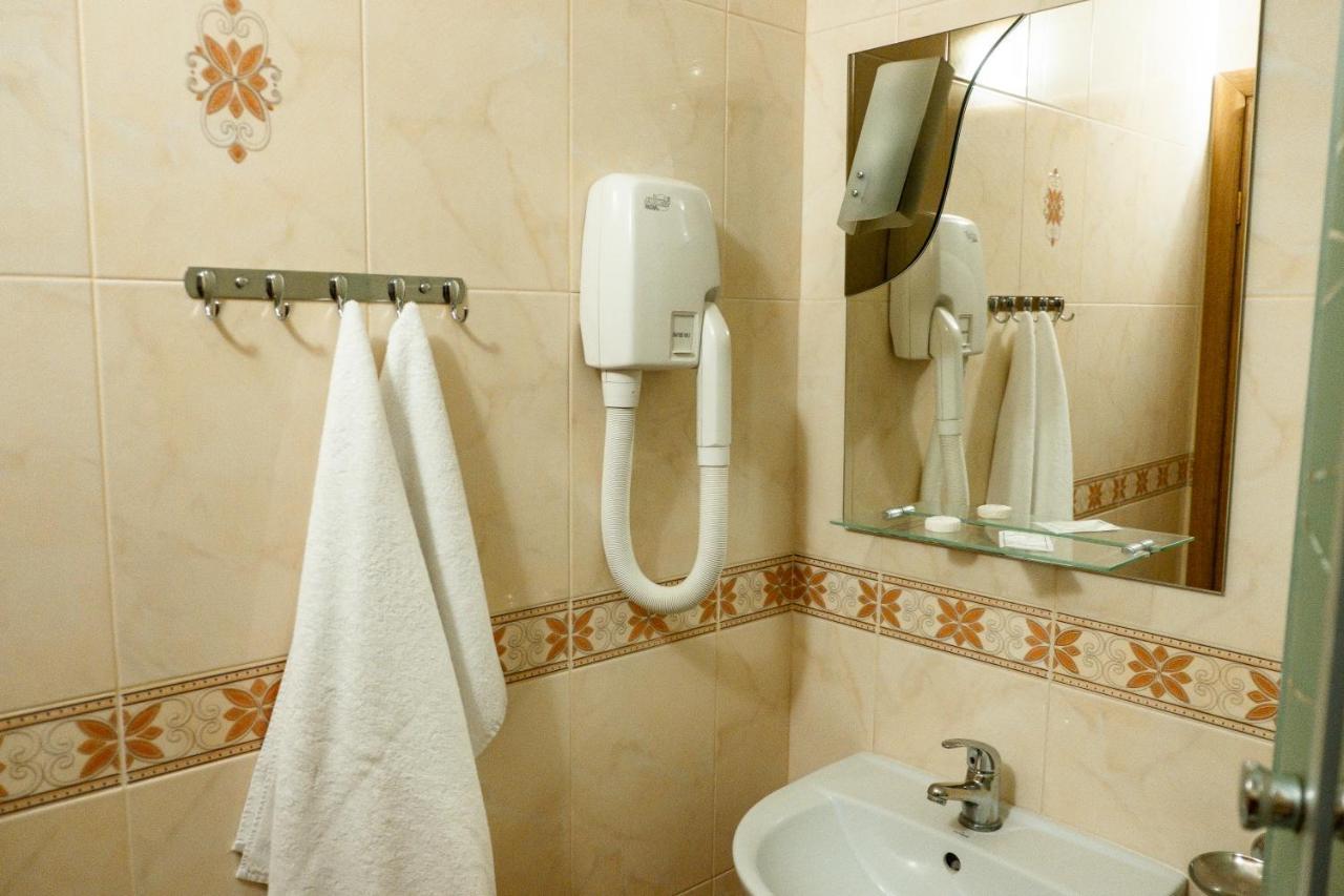 Hotel Halychyna Tarnopol Zewnętrze zdjęcie