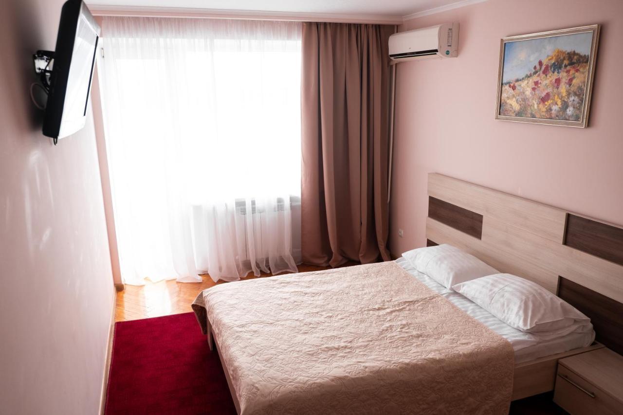 Hotel Halychyna Tarnopol Zewnętrze zdjęcie