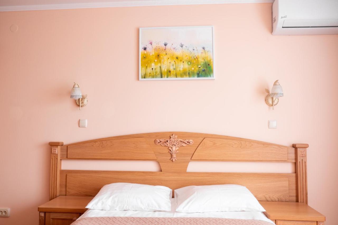 Hotel Halychyna Tarnopol Zewnętrze zdjęcie