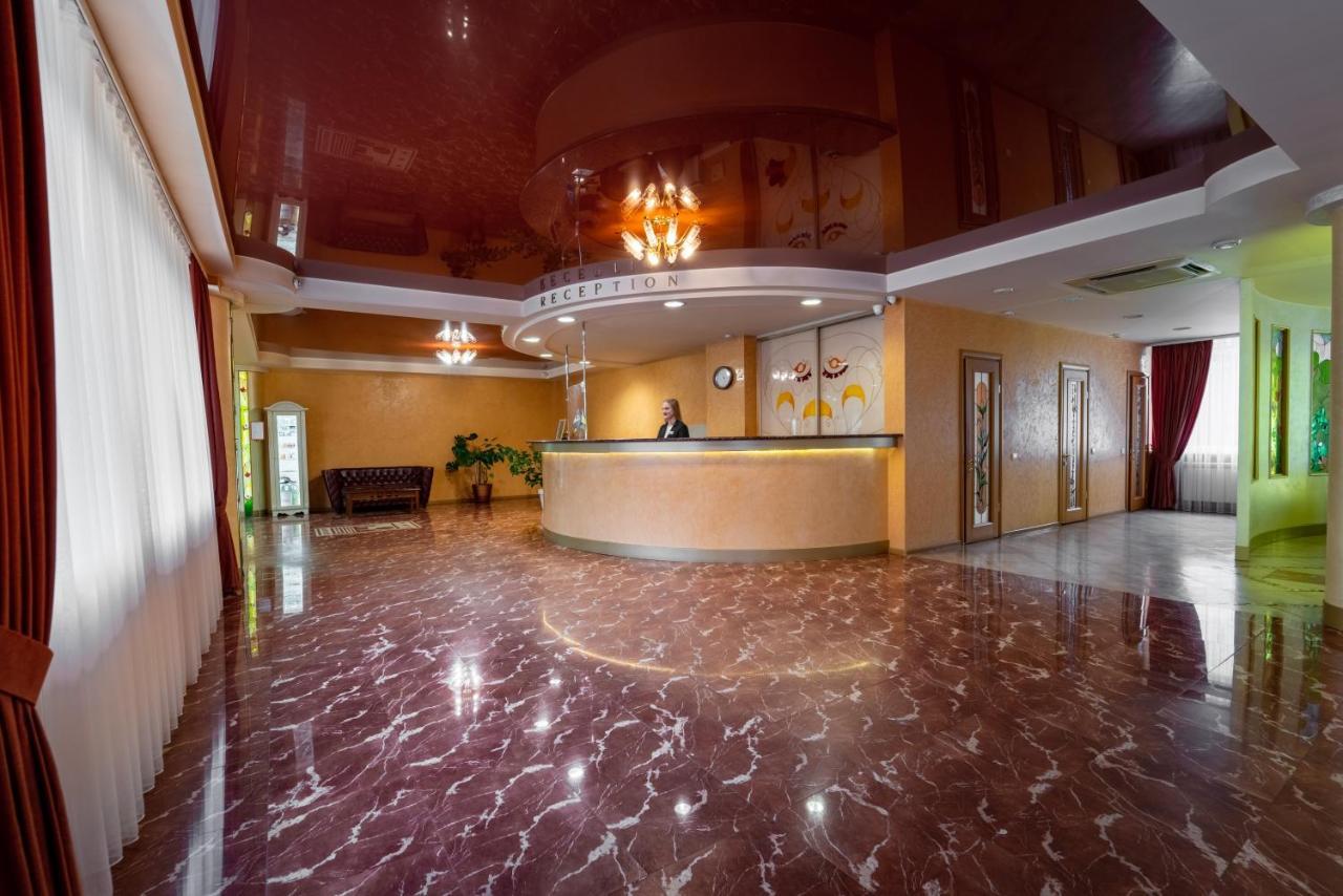 Hotel Halychyna Tarnopol Zewnętrze zdjęcie
